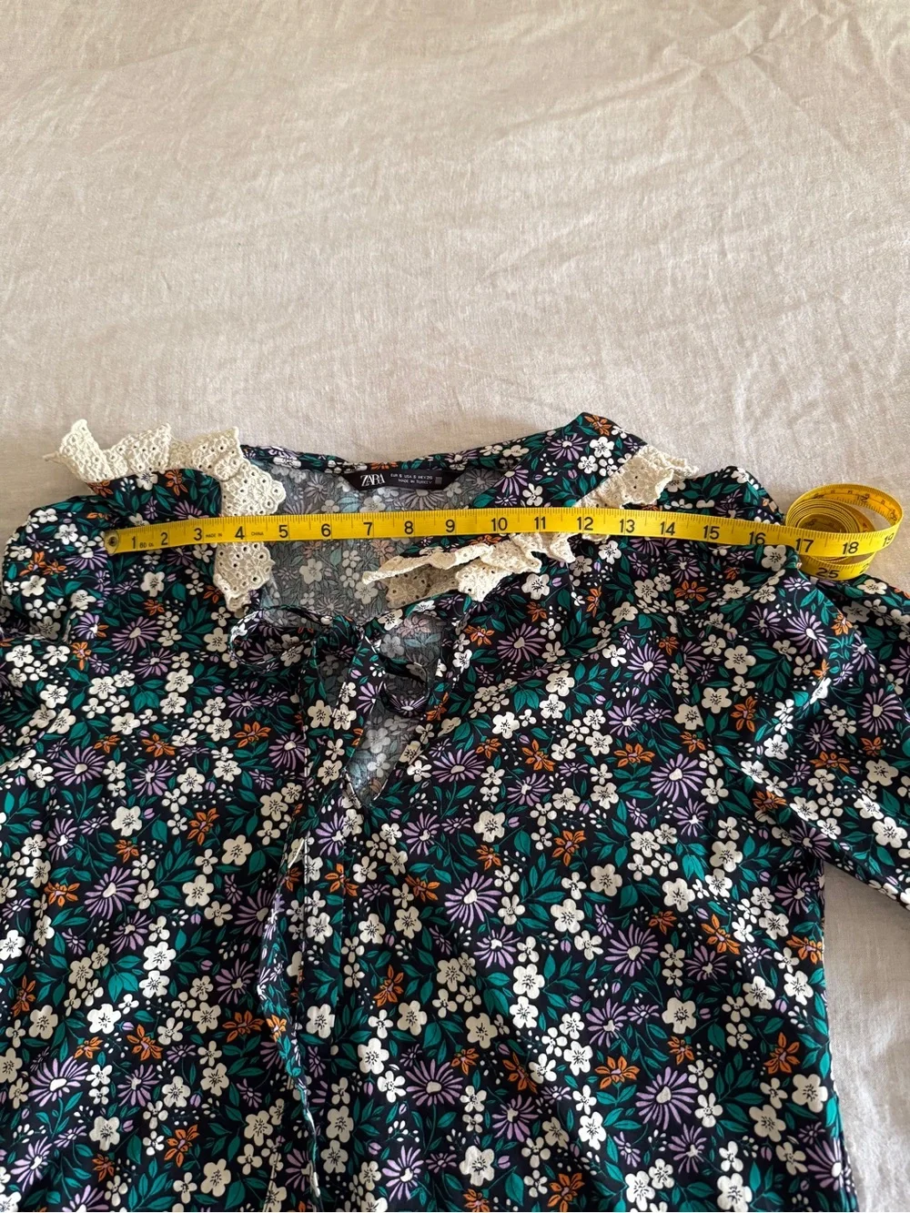Zara Multicolored Floral Printed Lace Trim Collar Top Size S